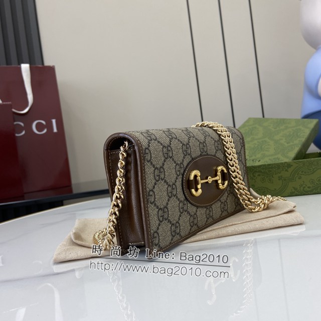 Gucci專櫃古馳最新款GG字母圖案Horsebit 1955系列鏈帶錢包 jh2180型號：621892